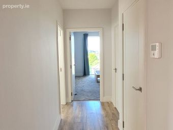 Sycamore Hall, Clay Farm, Leopardstown, Dublin 18, Leopardstown, Dublin 18 - Image 4