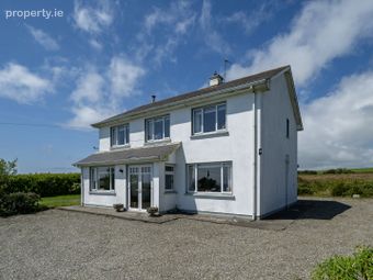 Mossbawn House, Dooneen Upper, Old Head, Kinsale, Co. Cork