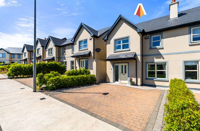 2 Lios Na Mban, Ladysbridge, Ladysbridge, Co. Cork - Click to view photos