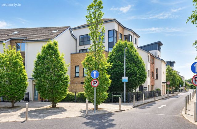 20 Red Arches Close, The Coast, Baldoyle, Dublin 13 - Click to view photos