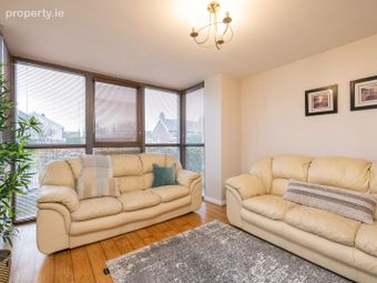 Apartment 12, Ashford, Glasnevin, Dublin 11 - Image 3