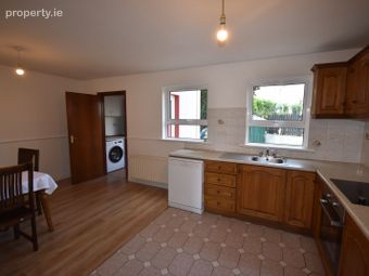 33 Sylvan Park, Letterkenny, Letterkenny, Co. Donegal - Image 3