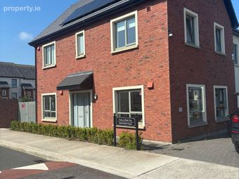 Newtown Walk, The Meadows, Kill, Kill, Co. Kildare