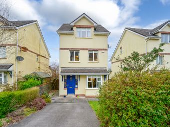 7 Hillcrest, Pembroke Wood, Passage West, Co. Cork - Image 2