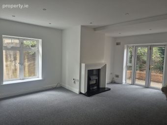 19 The Crescent, Harbour Heights, Passage West, Co. Cork - Image 5