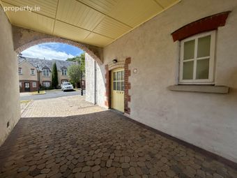17 Knockanally, Golf Village, Donadea, Co. Kildare, Donadea, Co. Kildare - Image 2