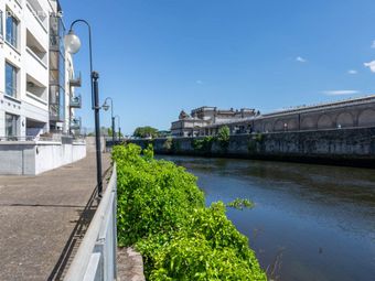 106 Parkgate Place, Parkgate Street, Dublin 8, Co. Dublin, Kilmainham, Dublin 8 - Image 2