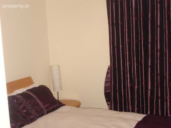 50 The Crescent,fortfield Square, Terenure, Dublin 6 - Image 3