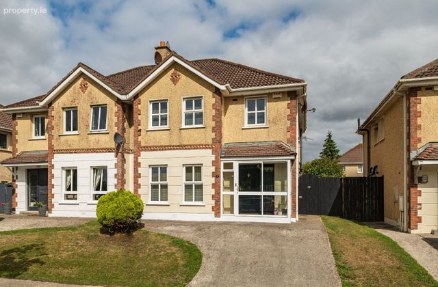 14 Ruanbeg Avenue, Kildare, Co. Kildare - Click to view photos