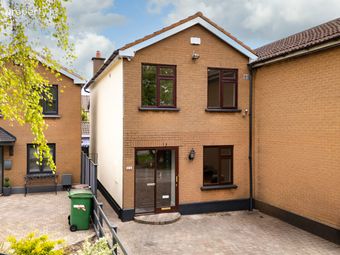 23 Yellow Meadows Lawn, Dublin 22, Clondalkin, Dublin 22 - Image 2