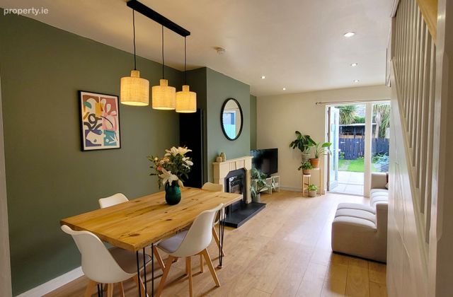 12 Lambourne Village, Dublin 3, Clontarf, Dublin 3 - Click to view photos
