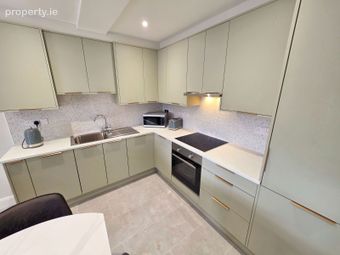 1a Bushypark Lawn, Newcastle, Co. Galway