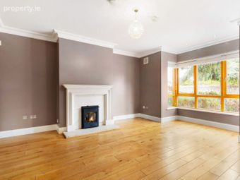 207 Trimbleston, Goatstown Road, Goatstown, Dublin 14 - Image 2