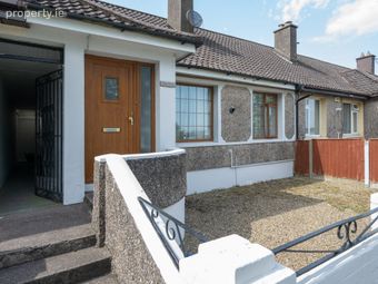 8 The Green, Tramore Road, Ballyphehane, Co. Cork, Ballyphehane, Co. Cork - Image 2