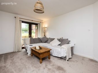 Apartment 7, River Gardens, Glasnevin, Dublin 9 - Image 5