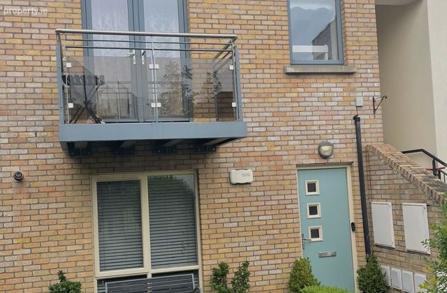 2 Glenbrook View, Newtownmountkennedy, Newtownmountkennedy, Co. Wicklow - Click to view photos