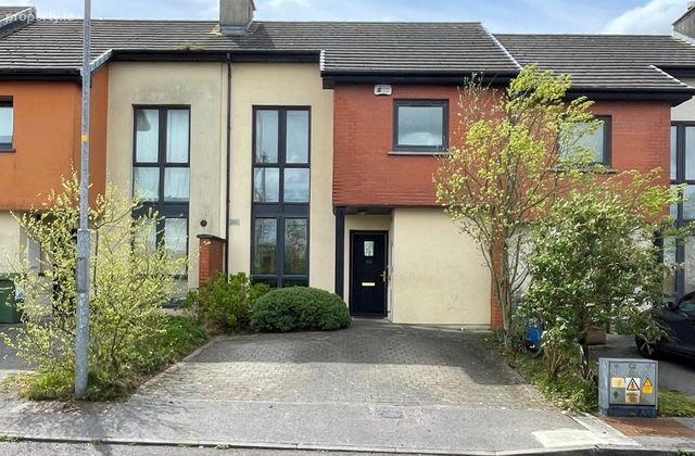 90 The Borough, Moneygourney, Douglas, Co. Cork - Click to view photos