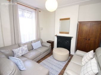 5 Robertsville, Tower Street, Turners Cross, Co. Cork - Image 2