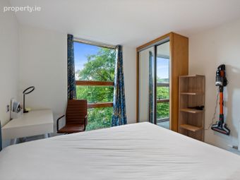 7 The Sherkin, Lancaster Gate, Western Road, Co. Cork - Image 3