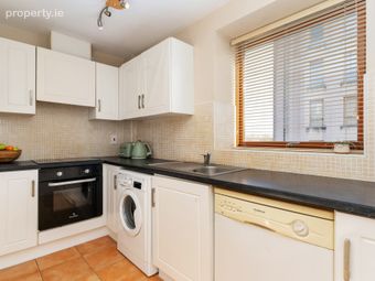 35 Belarmine Hall, Belarmine, Stepaside, Dublin 18, Stepaside, Dublin 18 - Image 5