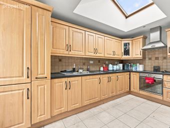 26 Shanliss Way, Dublin 9, Santry, Dublin 9 - Image 5