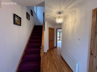 28 Ardnaglug, Retreat Road, Athlone, Co. Westmeath - Image 3