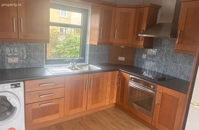 Cairn Court, Dublin 11, Poppintree, Dublin 11 - Click to view photos