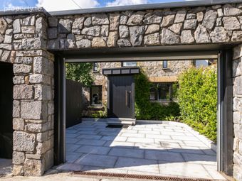 56 Heytesbury Lane, Ballsbridge, Dublin 4, Ballsbridge, Dublin 4 - Image 2