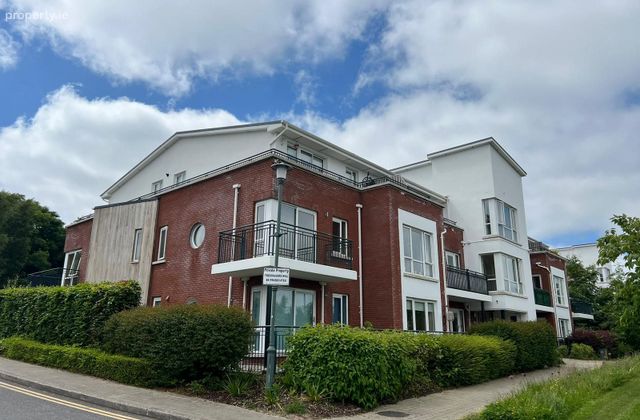 Apartment 44, Kilcross Square, Sandyford, Dublin 18 - Click to view photos