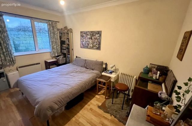 Brideswell Street, Athlone, Co. Westmeath - Click to view photos