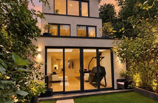 93 Waterloo Lane, Ballsbridge, Dublin 4, Ballsbridge, Dublin 4 - Click to view photos