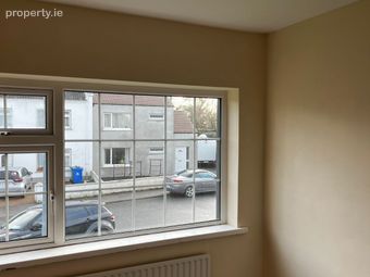 3 Lawn Park, Castlebar, Castlebar, Co. Mayo - Image 4