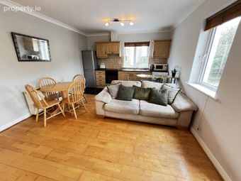 167 Manor Court, Knocknacarra, Galway, Co. Galway, Ballyburke, Co. Galway - Image 4