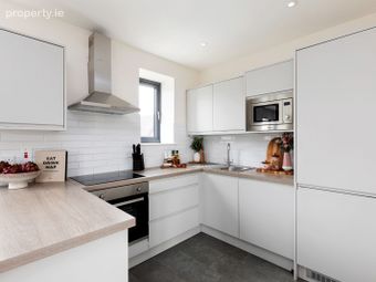 2 Bedroom Apartment, Jameson Orchard Road, Malahide, Co. Dublin - Image 4