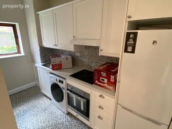 Apt 21, Sarsfield Quay Apartments, D07 Y400, Dublin 7 - Image 2