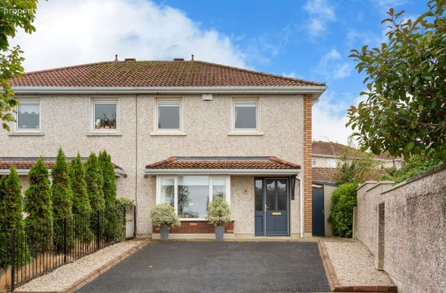 9 Broomhall Crescent, Rathnew, Wicklow Town, Co. Wicklow - Click to view photos