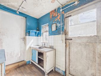3 Banba Terrace, Kickham Street, Thurles, Co.tipperary, Thurles, Co. Tipperary - Image 5