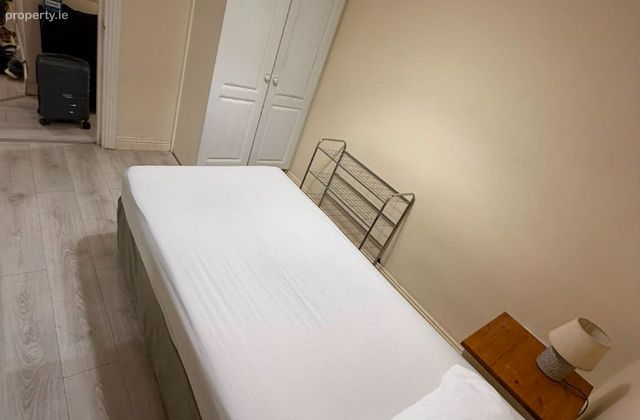 Apartment 222, Bachelors Walk Apartments, Bachelor, Dublin 1 - Click to view photos