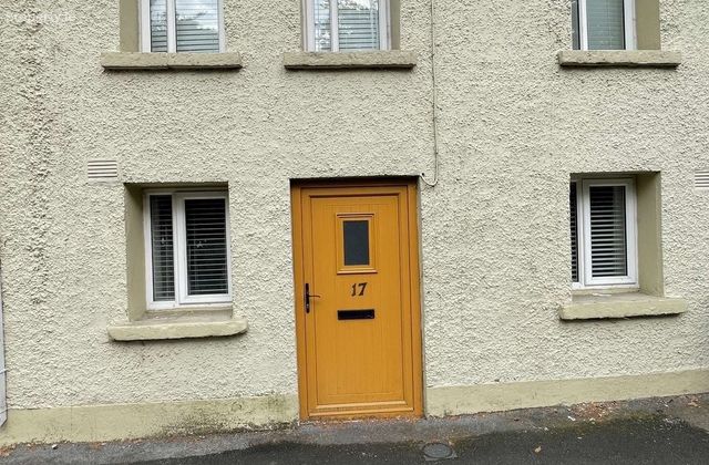 17 Parson Street, Maynooth, Naas, Co. Kildare, Maynooth, Co. Kildare - Click to view photos