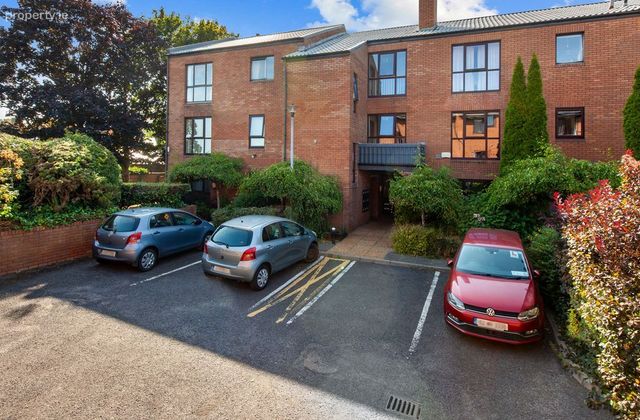 Apartment 34, Merchamp, Clontarf, Dublin 3 - Click to view photos