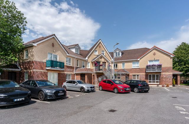 Ruanbeg Court, Kildare, Co. Kildare - Click to view photos