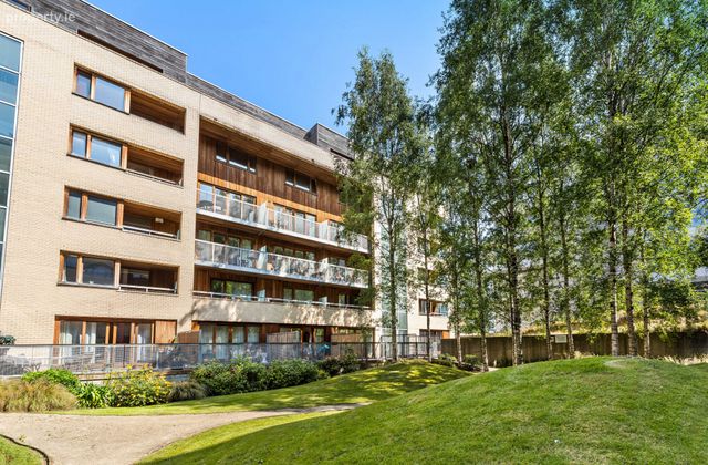 14 Block 8 Clarion Quay, Ifsc, Dublin 1, IFSC, Dublin 1 - Click to view photos