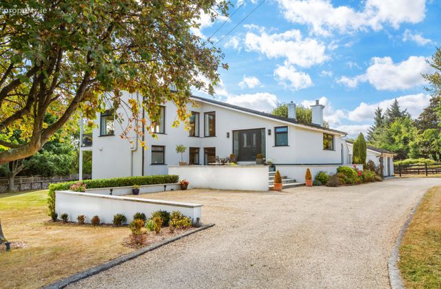 Inisfraoigh, Kilmacanogue South, Killough, Co. Wicklow - Click to view photos