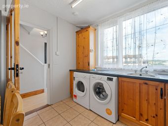 23 Seminary Walk, Farranree, Co. Cork - Image 4