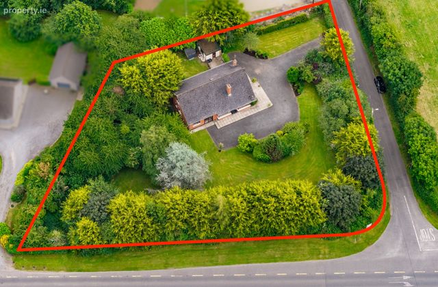 Clardona, Baybush, Straffan, Co. Kildare., Straffan, Co. Kildare - Click to view photos