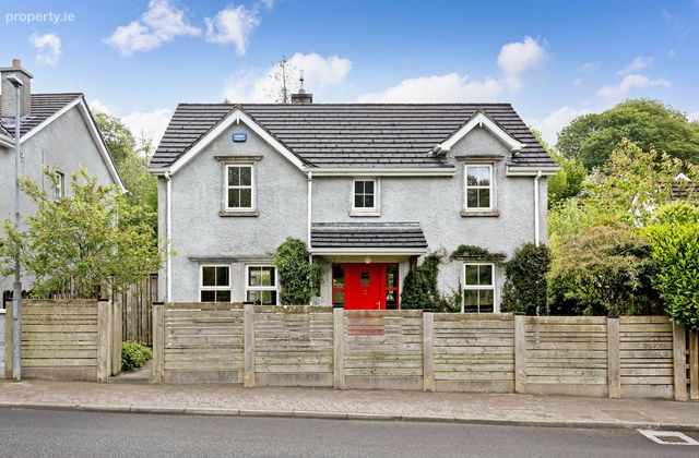 7 Millbank Glen, Dromahair, Co. Leitrim, Dromahair, Co. Leitrim - Click to view photos