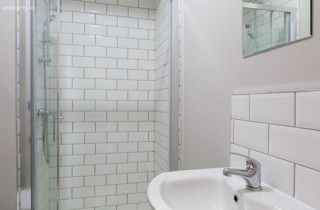 Flat 2, 178/182 Rathmines Road Lower, Rathmines, Dublin 6 - Click to view photos