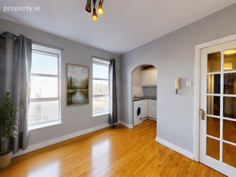 31 Harcourt Hall, Charlotte Way, Dublin 2, Dublin 2 - Image 2