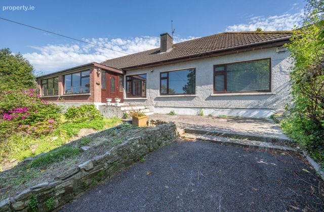 Blossom Grove, Ballyhooly Road, Dillons Cross, Co. Cork - Click to view photos