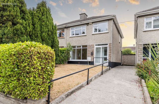 12 Beaumont Grove, Beaumont, Dublin 9 - Click to view photos